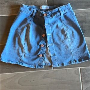 Denim mini skirt with button front